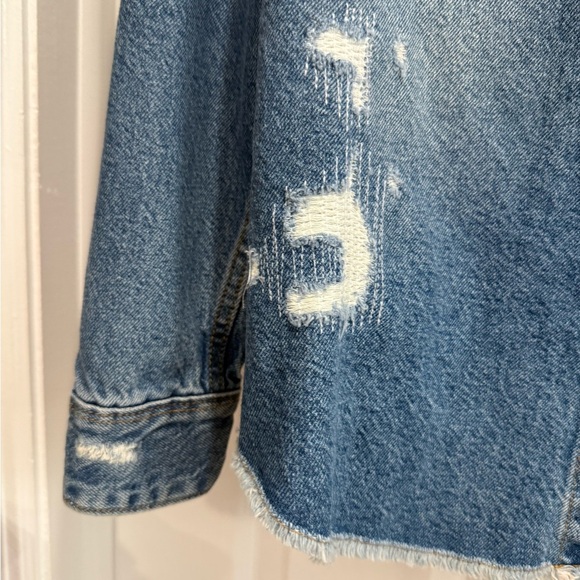 Zara Classic Blue Denim Jacket - Picture 2 of 4